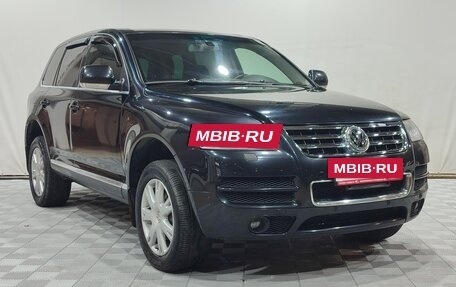 Volkswagen Touareg III, 2003 год, 950 000 рублей, 3 фотография