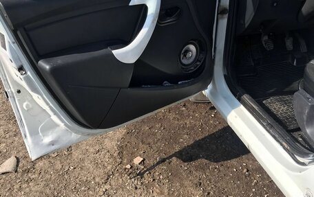 Renault Logan I, 2011 год, 270 000 рублей, 4 фотография