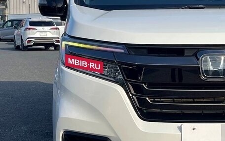 Honda Stepwgn IV, 2021 год, 2 224 000 рублей, 6 фотография