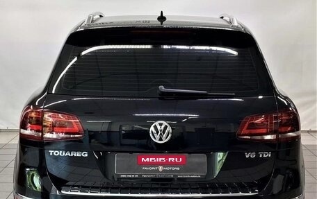 Volkswagen Touareg III, 2017 год, 3 450 000 рублей, 11 фотография