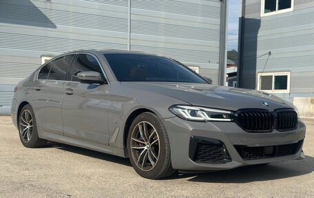 BMW 5 серия, 2022 год, 3 299 000 рублей, 3 фотография