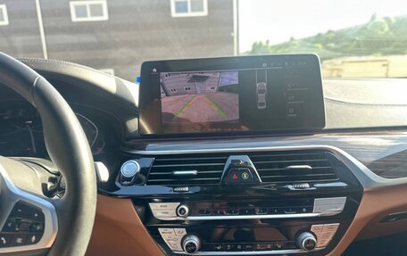 BMW 5 серия, 2022 год, 3 299 000 рублей, 12 фотография