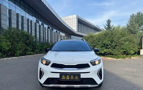 KIA Stonic, 2021 год, 1 123 888 рублей, 2 фотография