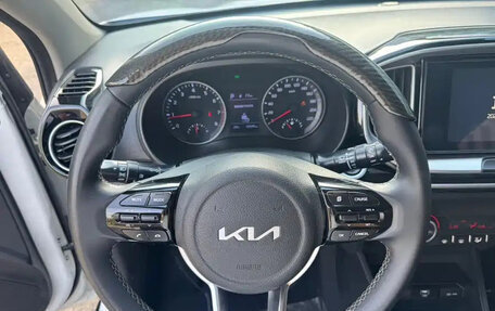 KIA Stonic, 2021 год, 1 123 888 рублей, 9 фотография