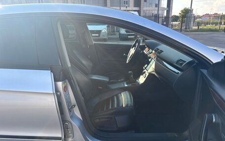 Volkswagen Passat CC I рестайлинг, 2011 год, 800 000 рублей, 25 фотография