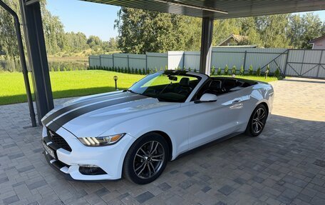 Ford Mustang VI рестайлинг, 2016 год, 2 650 000 рублей, 10 фотография