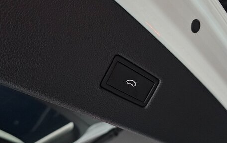 Volkswagen Tiguan II, 2022 год, 3 778 035 рублей, 16 фотография