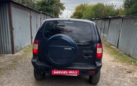 Chevrolet Niva I рестайлинг, 2004 год, 220 000 рублей, 4 фотография