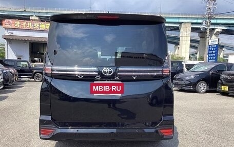 Toyota Voxy, 2022 год, 2 745 069 рублей, 5 фотография