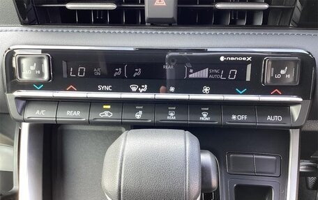 Toyota Voxy, 2022 год, 2 745 069 рублей, 15 фотография