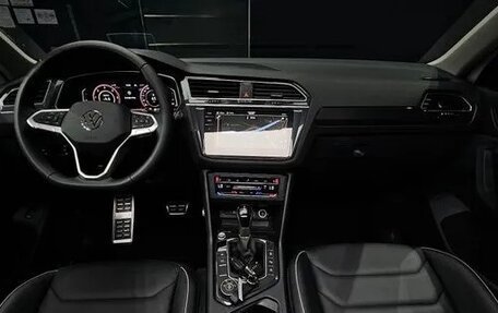 Volkswagen Tiguan II, 2022 год, 3 778 035 рублей, 11 фотография