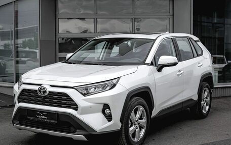Toyota RAV4, 2025 год, 4 400 000 рублей, 3 фотография