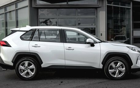 Toyota RAV4, 2025 год, 4 400 000 рублей, 7 фотография