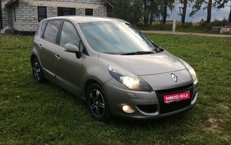 Renault Scenic III, 2011 год, 900 000 рублей, 1 фотография