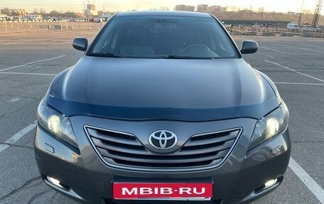 Toyota Camry, 2006 год, 930 000 рублей, 1 фотография