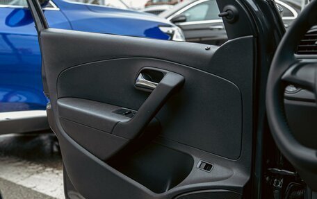 Volkswagen Polo VI (EU Market), 2017 год, 895 000 рублей, 12 фотография