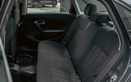 Volkswagen Polo VI (EU Market), 2017 год, 895 000 рублей, 16 фотография