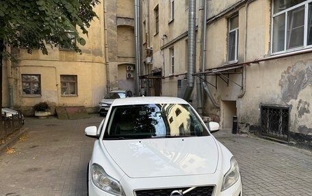 Volvo C30 I рестайлинг, 2010 год, 850 000 рублей, 1 фотография