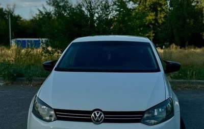 Volkswagen Polo VI (EU Market), 2013 год, 669 999 рублей, 1 фотография