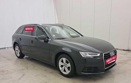 Audi A4, 2019 год, 1 600 000 рублей, 3 фотография