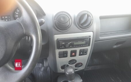 Renault Logan I, 2006 год, 450 000 рублей, 6 фотография