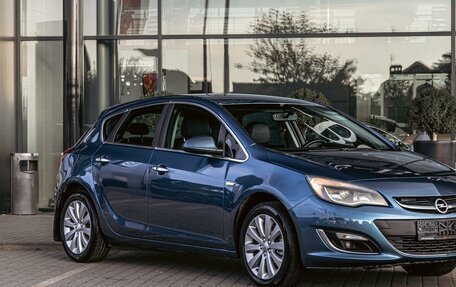Opel Astra J, 2012 год, 855 000 рублей, 7 фотография