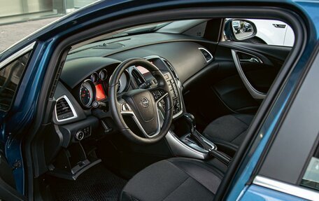 Opel Astra J, 2012 год, 855 000 рублей, 13 фотография