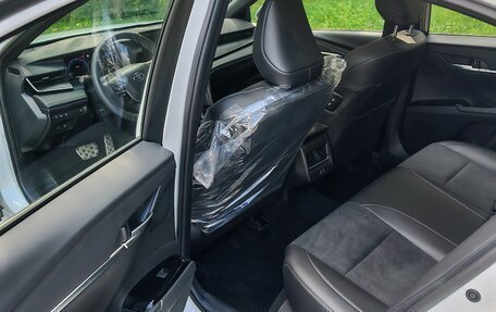 Toyota Camry, 2024 год, 3 850 000 рублей, 9 фотография