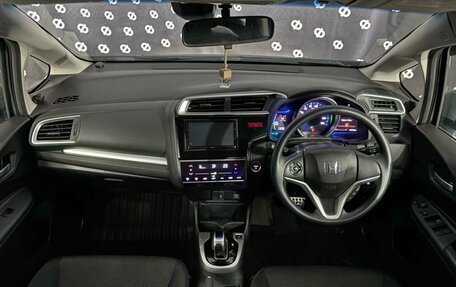 Honda Fit III, 2015 год, 940 000 рублей, 19 фотография