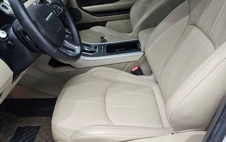 Land Rover Range Rover Evoque II, 2019 год, 2 375 146 рублей, 17 фотография