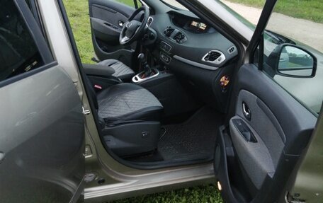 Renault Scenic III, 2011 год, 900 000 рублей, 7 фотография