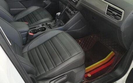 Volkswagen Touran III, 2021 год, 1 693 000 рублей, 7 фотография