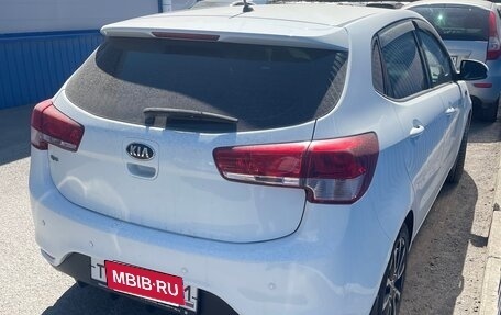 KIA Rio III рестайлинг, 2015 год, 1 015 000 рублей, 2 фотография