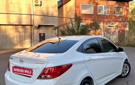 Hyundai Solaris II рестайлинг, 2015 год, 1 150 000 рублей, 3 фотография
