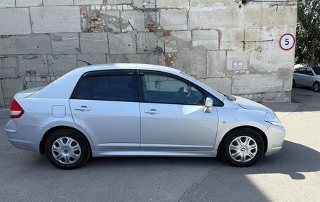 Nissan Tiida, 2010 год, 850 000 рублей, 2 фотография