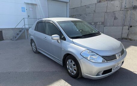 Nissan Tiida, 2010 год, 850 000 рублей, 11 фотография