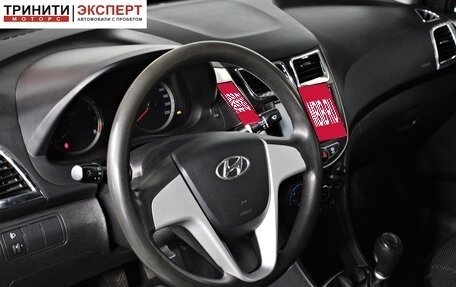 Hyundai Solaris II рестайлинг, 2012 год, 837 000 рублей, 10 фотография