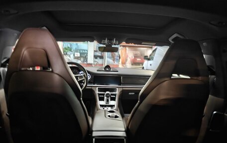 Porsche Panamera II рестайлинг, 2017 год, 8 999 999 рублей, 8 фотография
