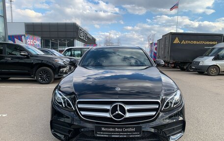 Mercedes-Benz E-Класс, 2019 год, 4 650 000 рублей, 8 фотография