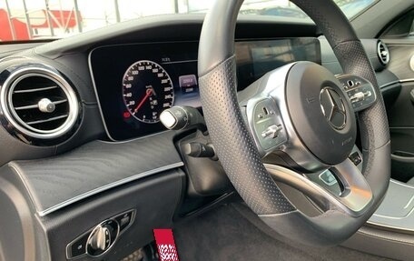 Mercedes-Benz E-Класс, 2019 год, 4 650 000 рублей, 11 фотография