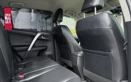 Toyota RAV4, 2012 год, 1 898 000 рублей, 14 фотография