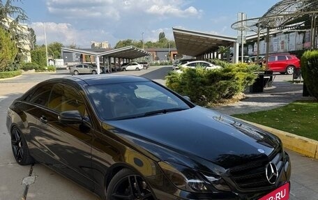 Mercedes-Benz E-Класс, 2009 год, 2 100 000 рублей, 1 фотография