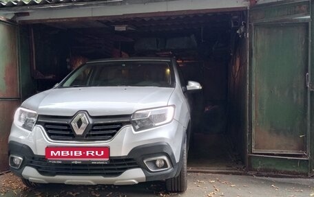 Renault Logan II, 2020 год, 1 200 000 рублей, 1 фотография