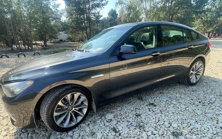 BMW 5 серия, 2010 год, 955 000 рублей, 8 фотография