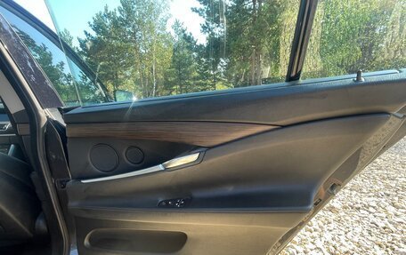 BMW 5 серия, 2010 год, 955 000 рублей, 19 фотография