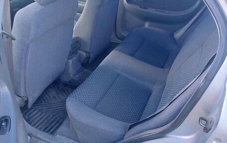 KIA Shuma II, 2004 год, 100 000 рублей, 5 фотография