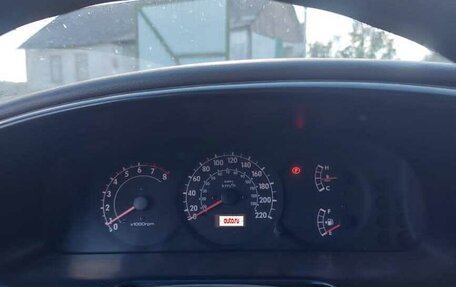 KIA Shuma II, 2004 год, 100 000 рублей, 7 фотография