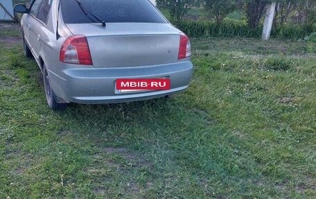 KIA Shuma II, 2004 год, 100 000 рублей, 8 фотография