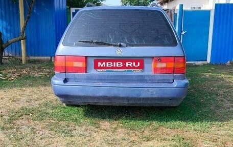 Volkswagen Passat B4, 1994 год, 150 000 рублей, 2 фотография