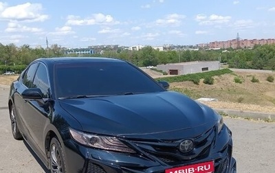 Toyota Camry, 2020 год, 2 100 000 рублей, 1 фотография
